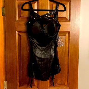 1XL Naughty Pleather and Netted Negligee
